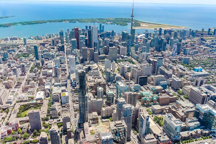 14-Minute Helicopter Tour Over Toronto, Toronto