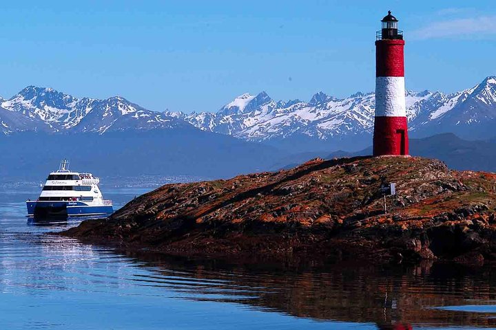 Explore The Beagle Channel: Navigate And Trek The Bridges Islands, Ushuaia