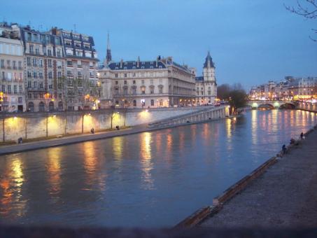 8 Day Trip to Paris, Zurich from Lagos